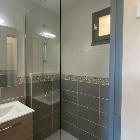 شقة Cap D'agde, 1 Piece, 4 Personnes - Fr-1-249-312